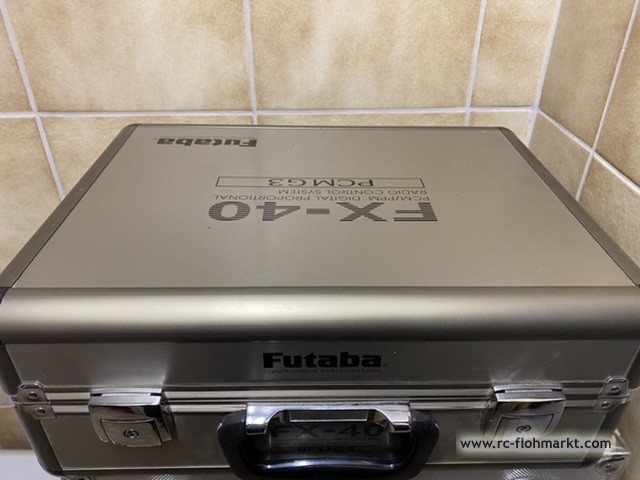 Gutsbesitzer FX30 + 3Flieger Glugfertig 590