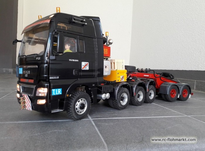 Scaleart MAN TGX XXL 8x8