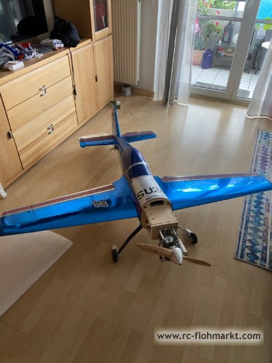 SU 26 M ca. 1,8 m Spannweite 33 ccm