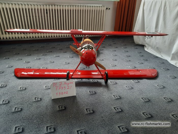 Albatros Doppeldecker berwiegend rot, Rumpf Gelb