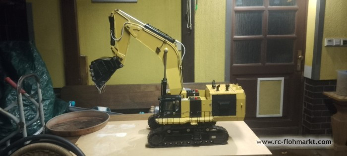 Cat 6015b RC model defekt