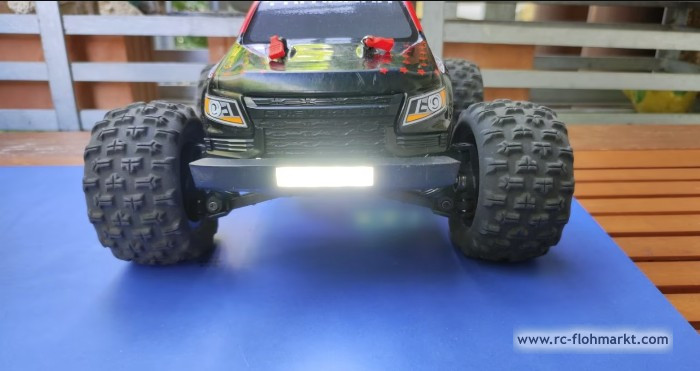 EAZYRC 1:18 Chevrolet Colorado Off-Road Truck RTR EAZYRC 1:18 Chevrolet Colorado Off-Road Truck RTR