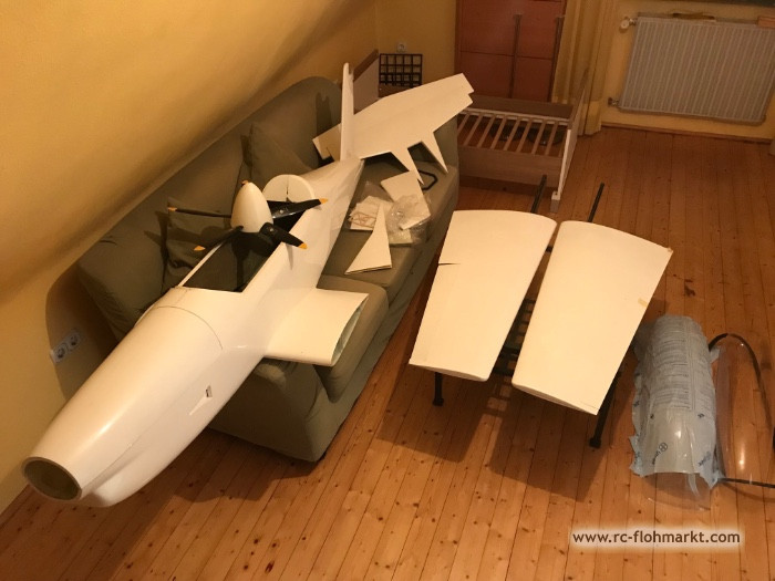 Bausatz Pilatus PC9 (?)