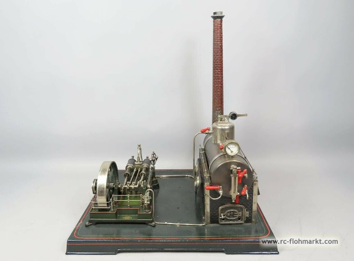 Doll 2-Zylinder Dampfmaschine groß Doll 2-Zylinder Dampfmaschine groß